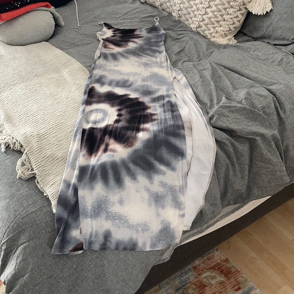 Fashion Nova maxi dress